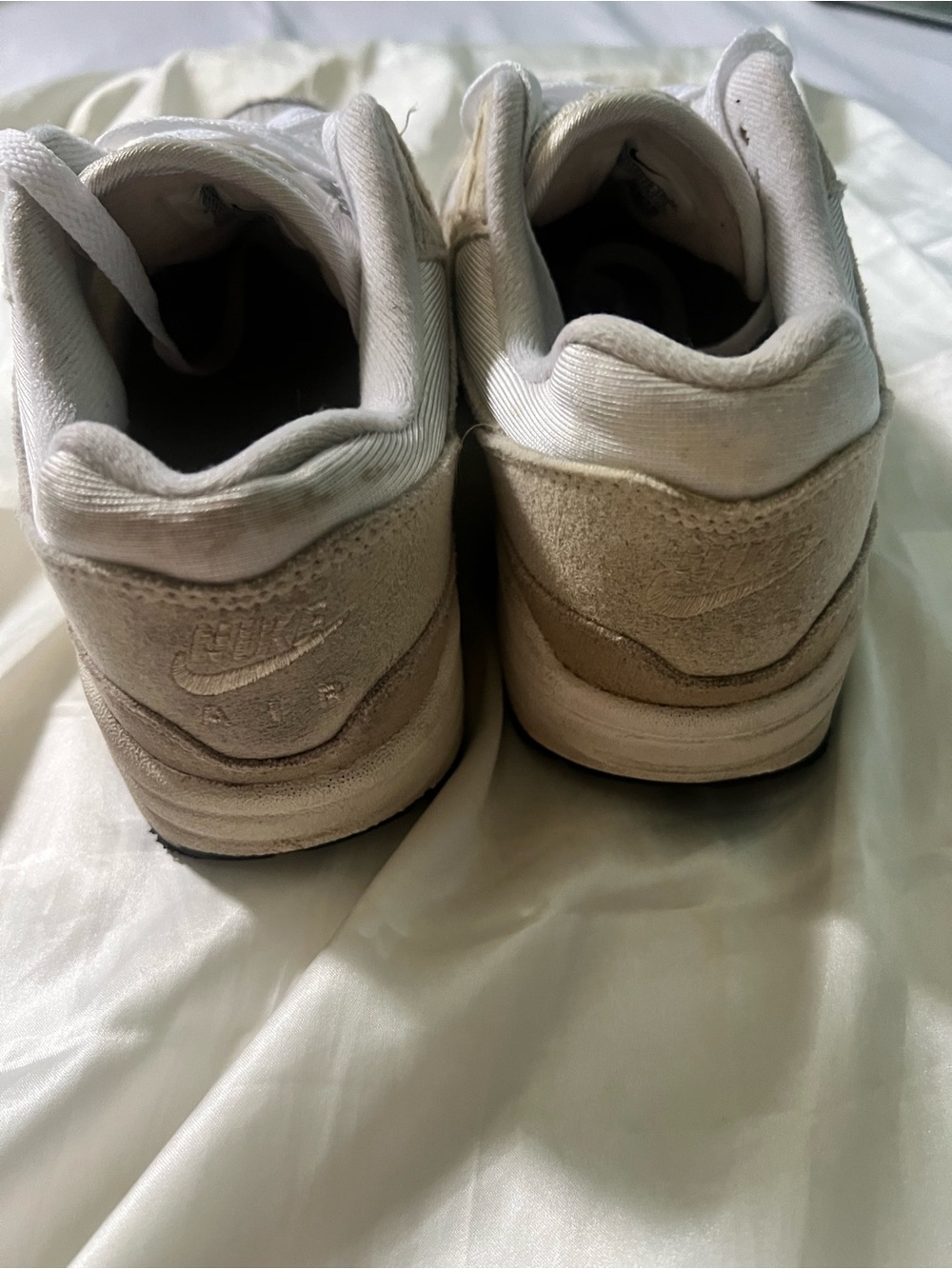 Nike Air Max 1 Women's in Sand Drift - Picture 6 of 6